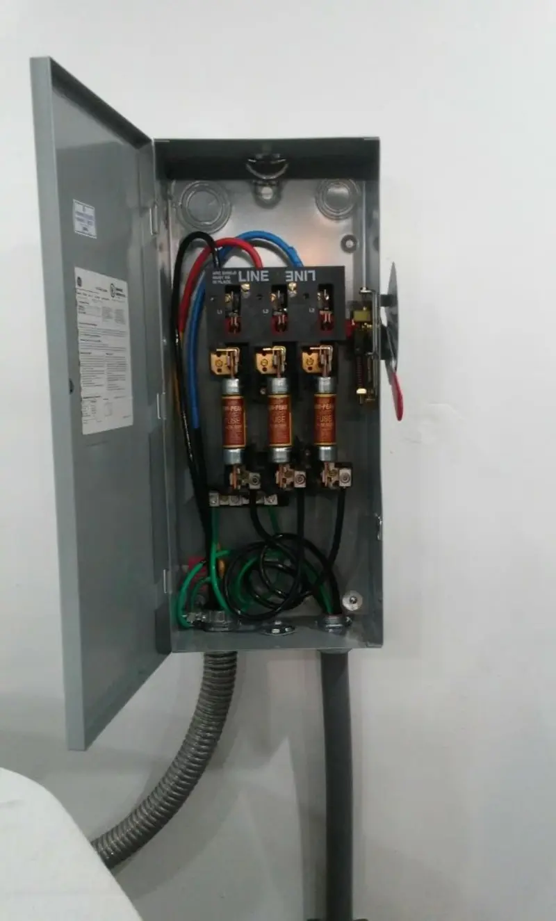 Three-phase disconnect switch installed for Electrical Wiring & Rewiring in Perth Amboy